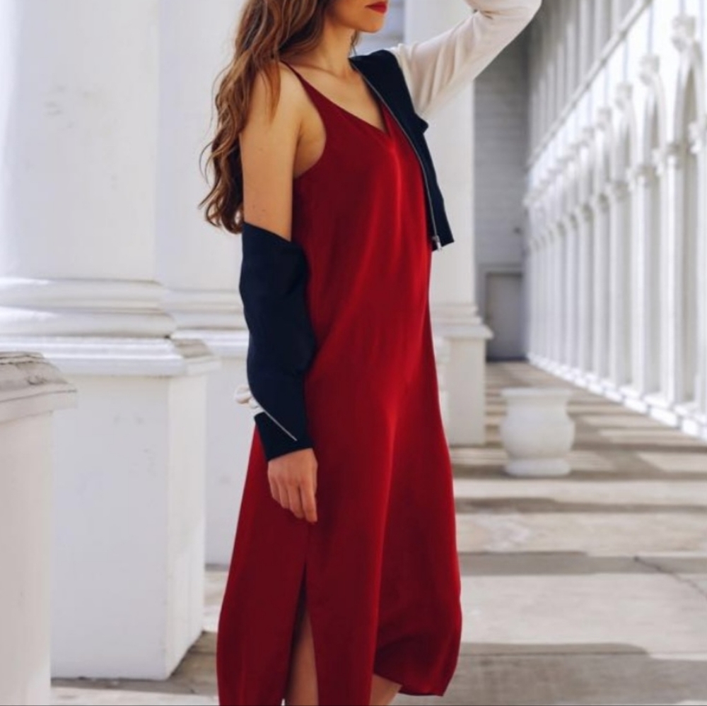 Grana Vneck slip dress 100% Chinese silk sz Small like new EUC!